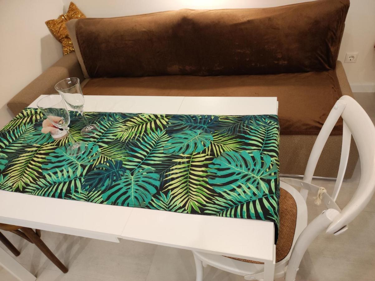 קייב Lux Apartment, Near Metro Vasylkivska מראה חיצוני תמונה
